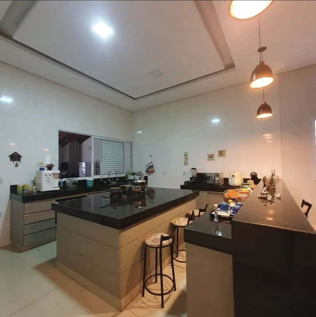 Casa em Santa Mônica - Uberlândia