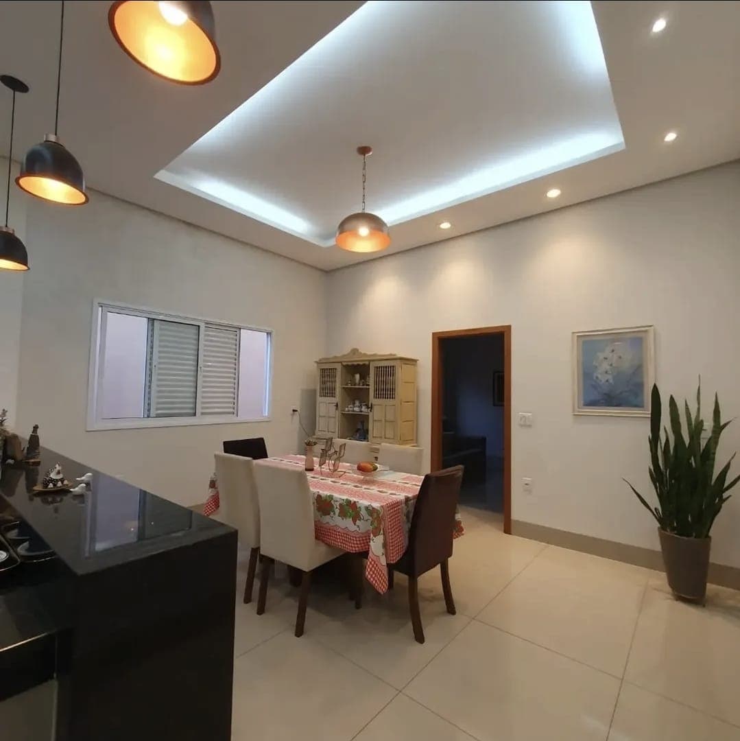 Casa em Santa Mônica - Uberlândia