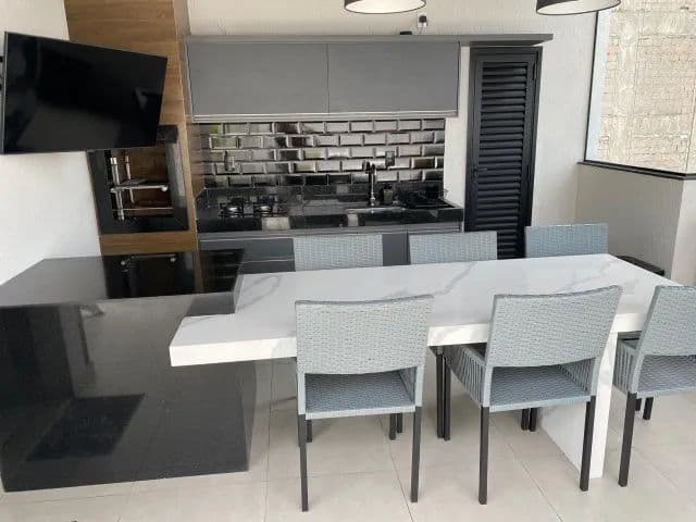 Apartamento em Santa Mônica - Uberlândia