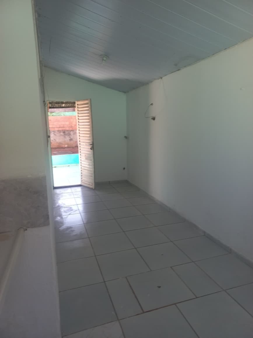 Casa em Luizote de Freitas - Uberlândia