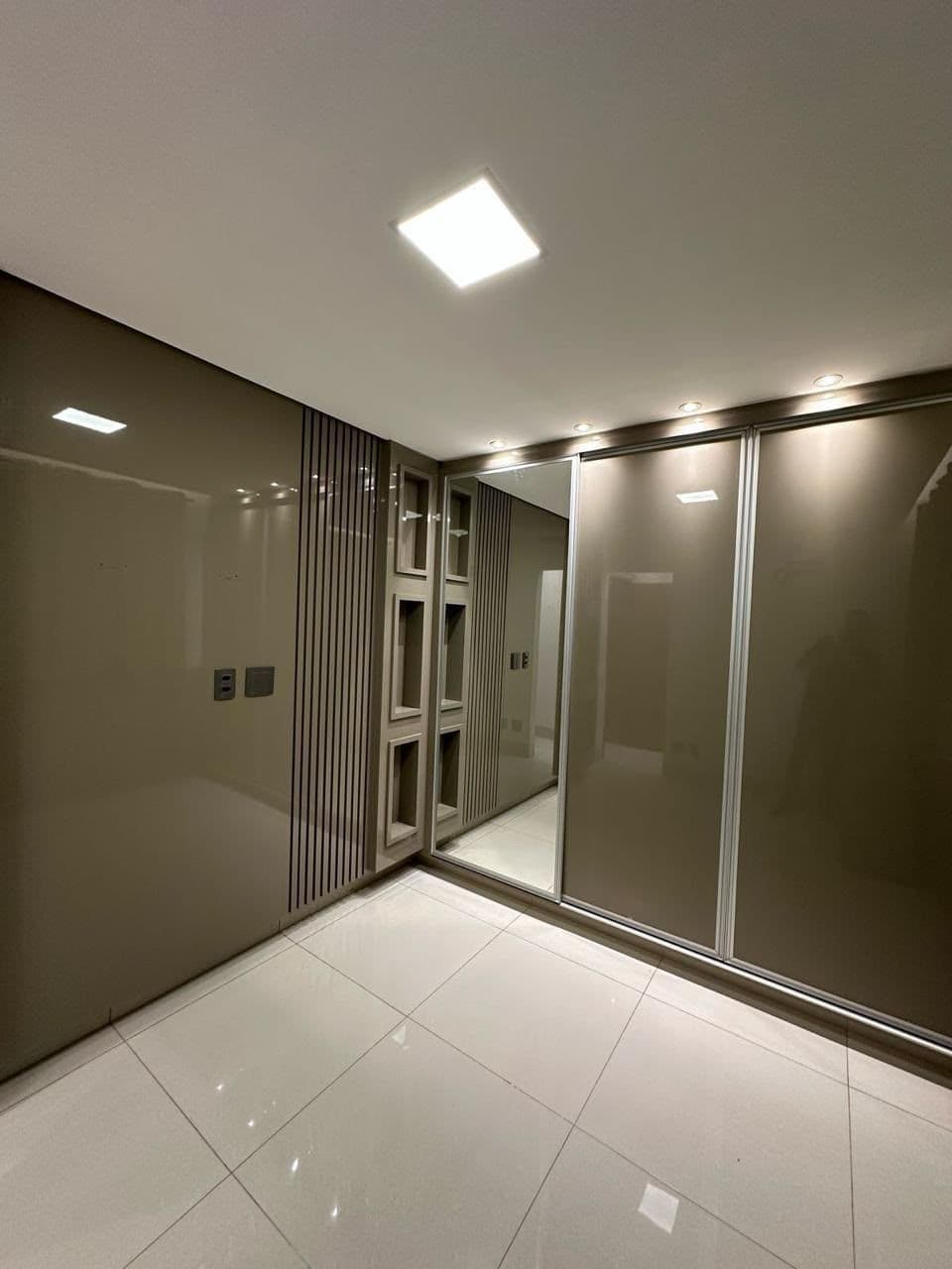 Apartamento em Setor Cândida de Morais - Goiânia