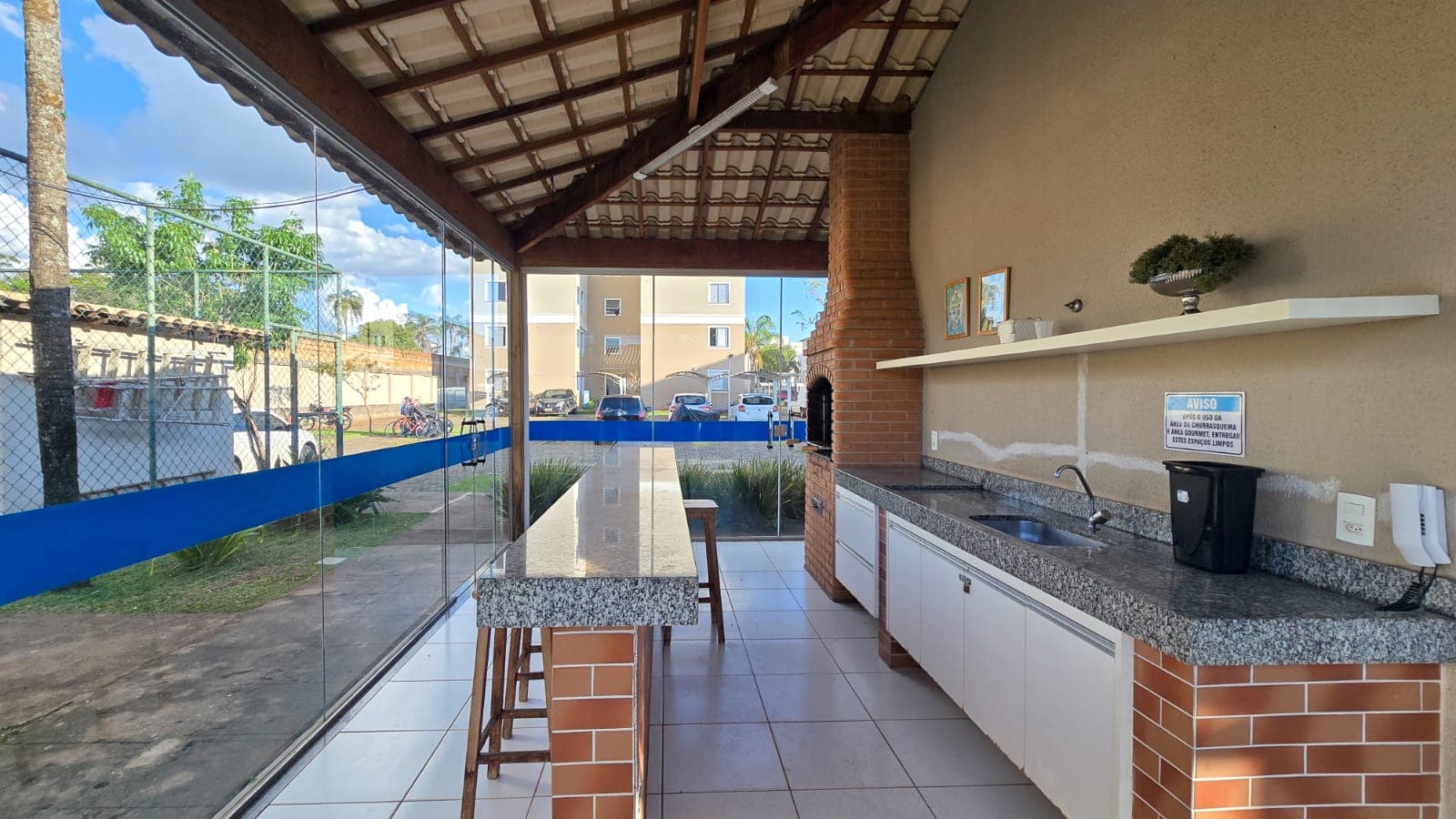 Apartamento em Jardim Holanda - Uberlândia