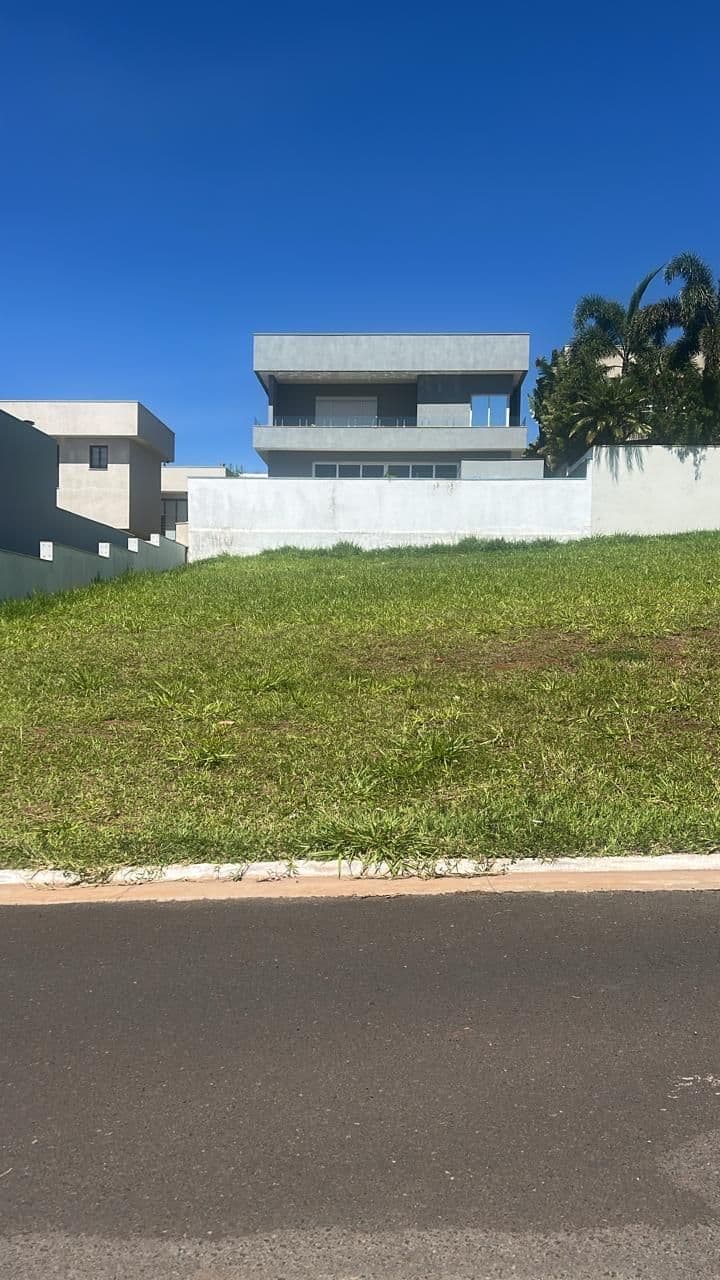 Terreno / Lote / Condomínio em Nova Uberlândia - Uberlândia