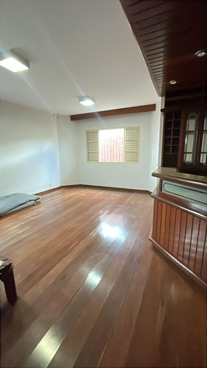 Casa em Vigilato Pereira - Uberlândia